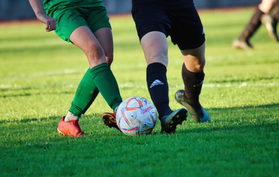 Le donne nel calcio? Danno ancora troppo fastidio